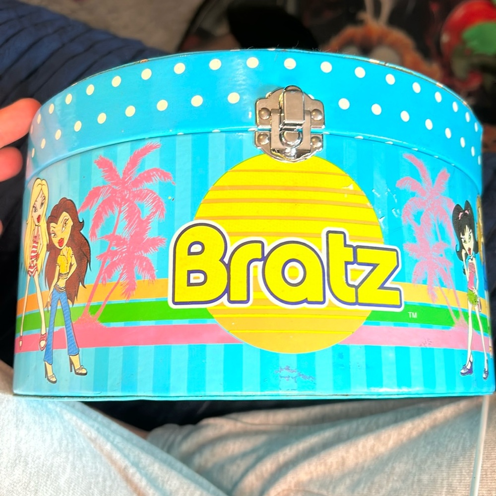 Bratz Makeup Case